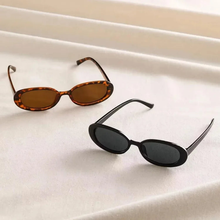 Solaré RetroLux™ Oval Sunglasses