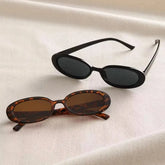 Solaré RetroLux™ Oval Sunglasses